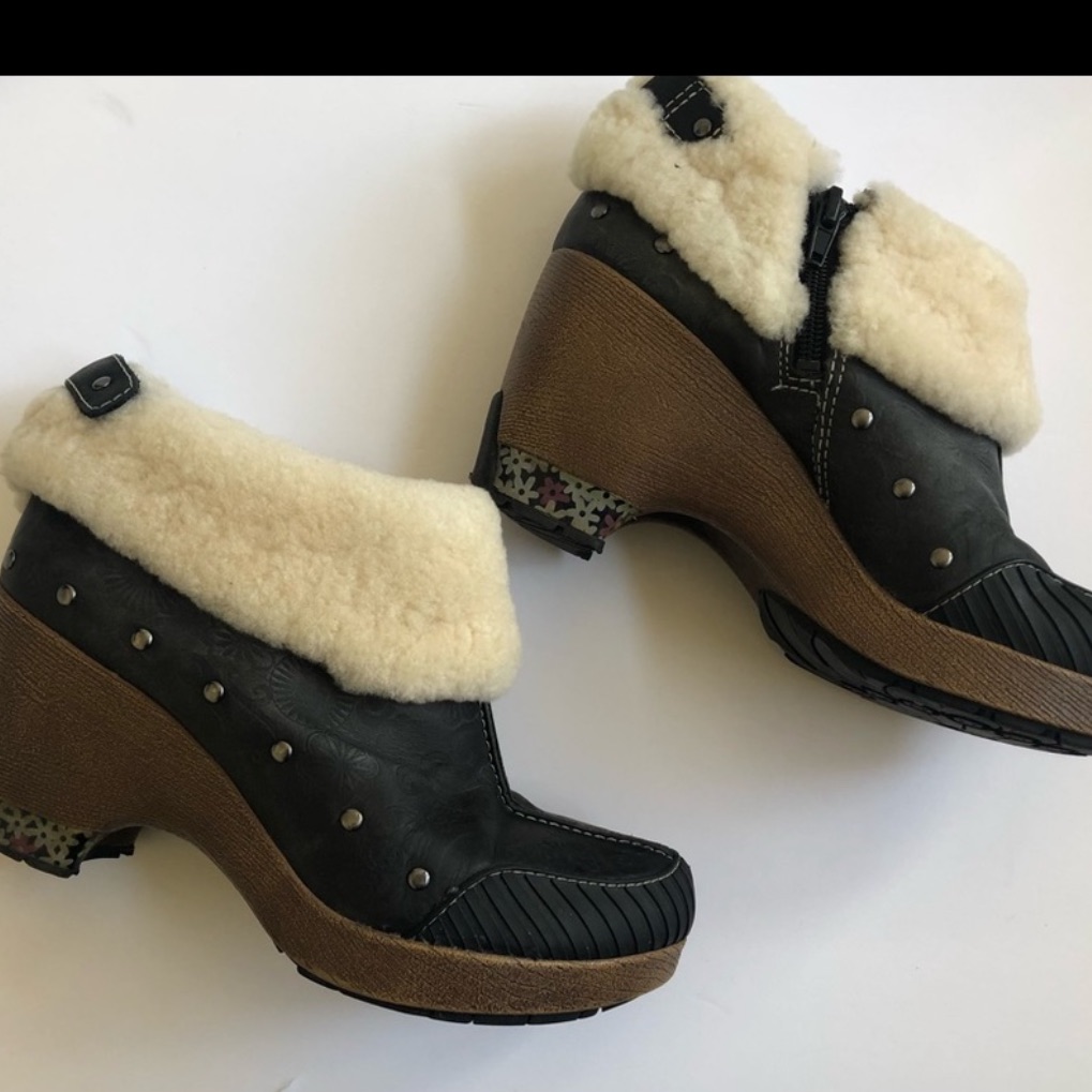 Jambu Holland Booties Euc 8.5 Leather Fur Upper Clog Style Shoes Zip